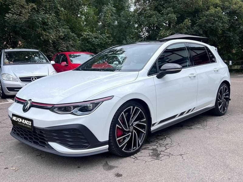 Branco Usado 2021 VW Golf VIII GTI Clubsport | € 34.990 (Preço justo) - Imagem 1/4
