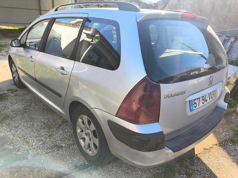 Usado 2003 Peugeot 307 Sedan | € 1.500 (Bom preço) - Imagem 1/3