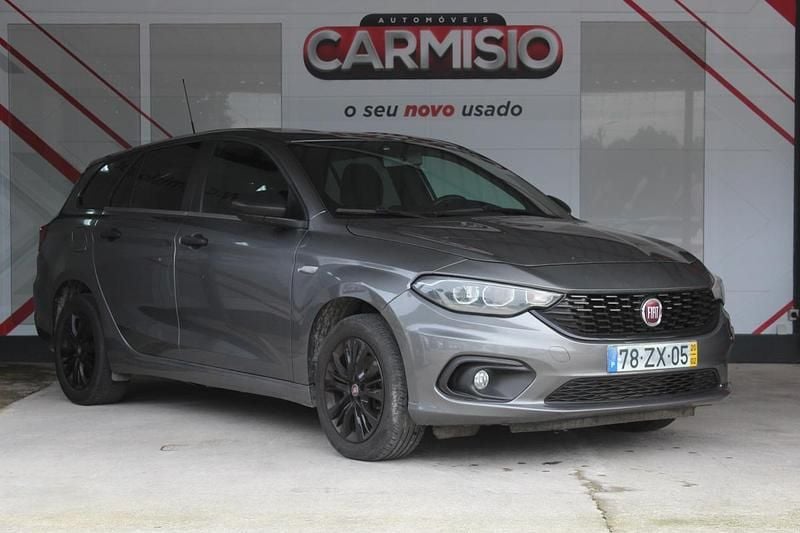 Usado Fiat Tipo Wagon 95 HP (69 kW) 2020 Antracite Carrinha