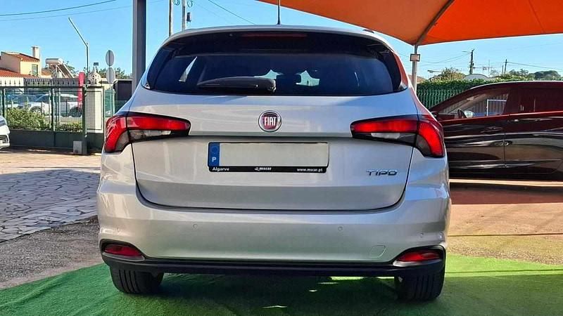 Usado Fiat Tipo 95 HP (69 kW) 2018 Cinzento Carrinha