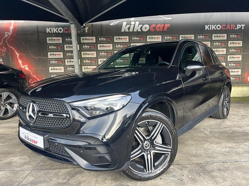 Usado Mercedes GLC300 AMG line 333 HP (244 kW) 2024 Preto SUV