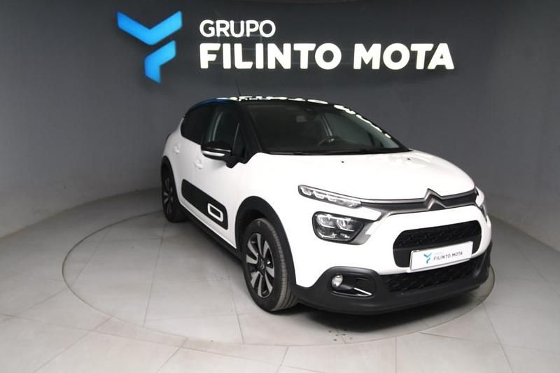 Branco Usado 2024 Citroën C3 PureTech Citadino | € 15.490 (Preço justo) - Imagem 1/1