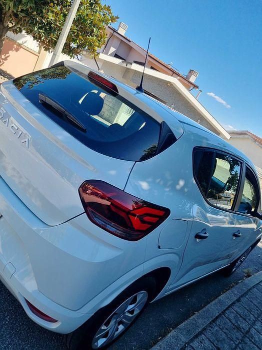 Novo 2024 Dacia Sandero Citadino | € 14.700 - Imagem 1/4