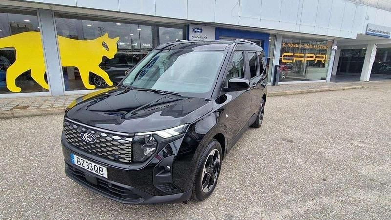 Usado Ford Tourneo Courier 100 kW (136 HP) 2025 Preto Monovolume