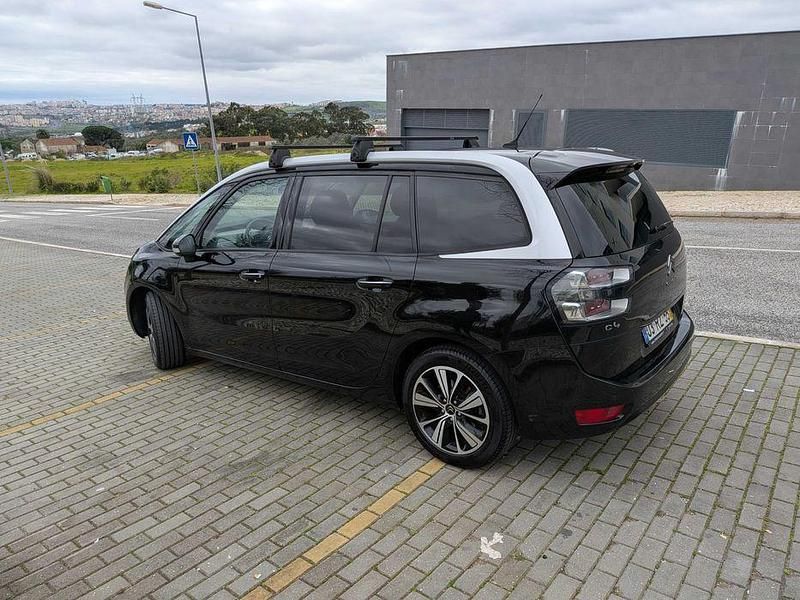 Usado Citroën Grand C4 Picasso Shine 120 HP (88 kW) 2016 Monovolume