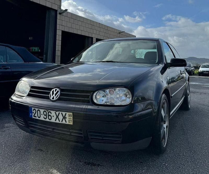 Usado 1999 VW Golf IV | € 1.950 - Imagem 1/4