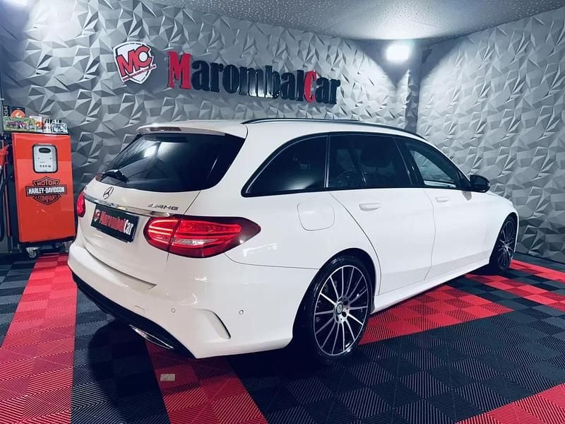 Usado Mercedes C300 AMG line 231 HP (169 kW) 2016 Branco Carrinha
