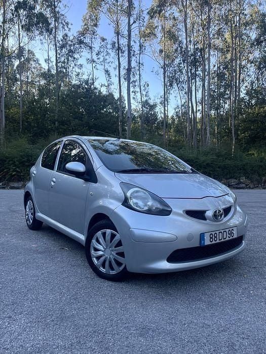 Usado 2007 Toyota Aygo Citadino | € 5.490 - Imagem 1/4