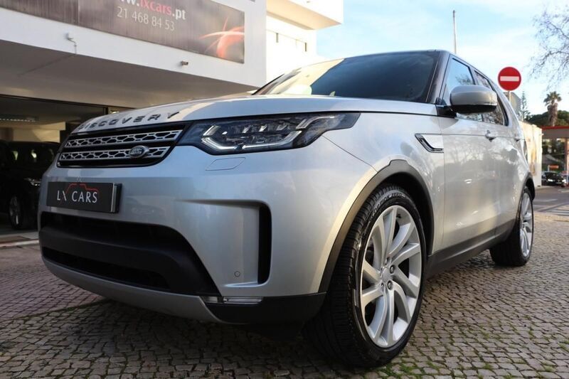 Usado Land Rover Discovery 5 240 HP (176 kW) 2017 Cinzento SUV