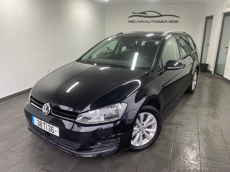 Usado VW Golf VII 105 HP (77 kW) 2014 Preto Carrinha
