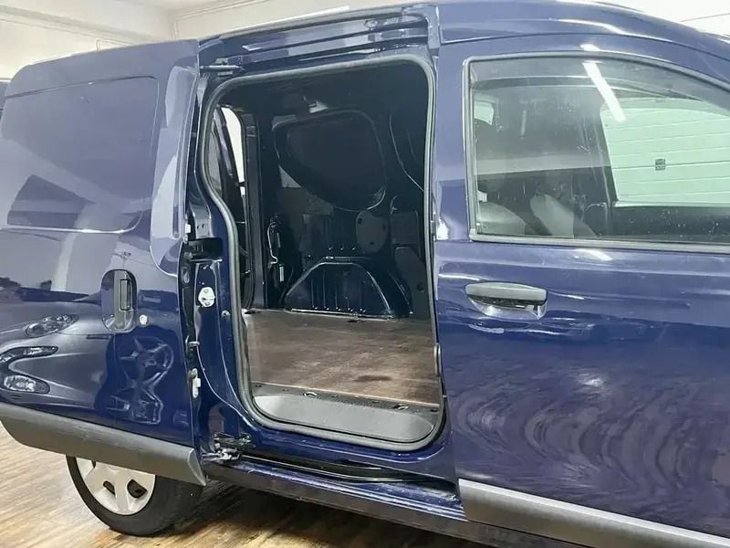 Usado Dacia Dokker 90 HP (66 kW) 2020 Azul Monovolume