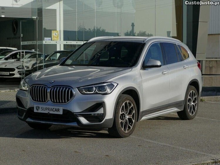 Cinza Usado 2019 BMW X1 xLine SUV | € 26.900 (Preço justo) - Imagem 1/1
