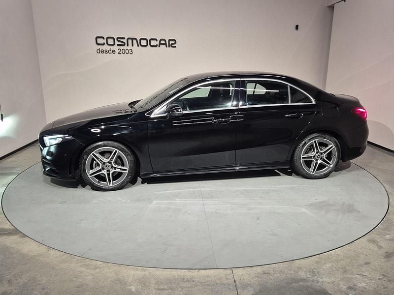 Preto Usado 2020 Mercedes A180 AMG line | € 26.700 (Preço justo) - Imagem 1/4