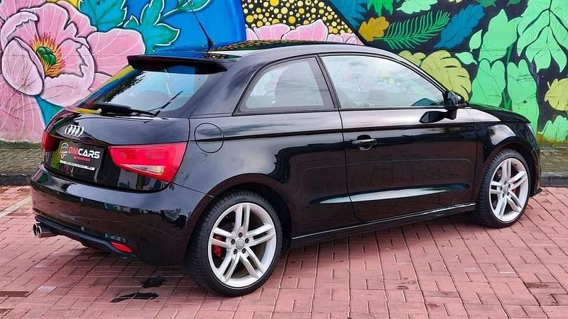 Usado Audi A1 S-Line 110 HP (80 kW) 2012 Citadino