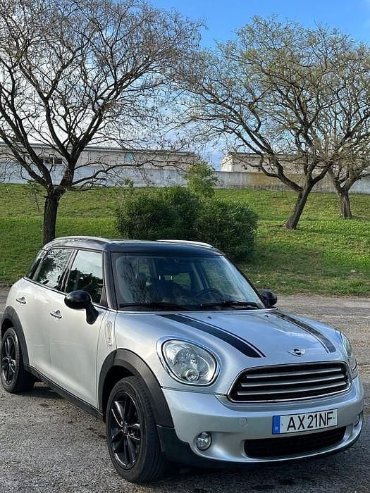 Usado 2012 Mini Cooper Countryman SUV | € 9.500 - Imagem 1/4
