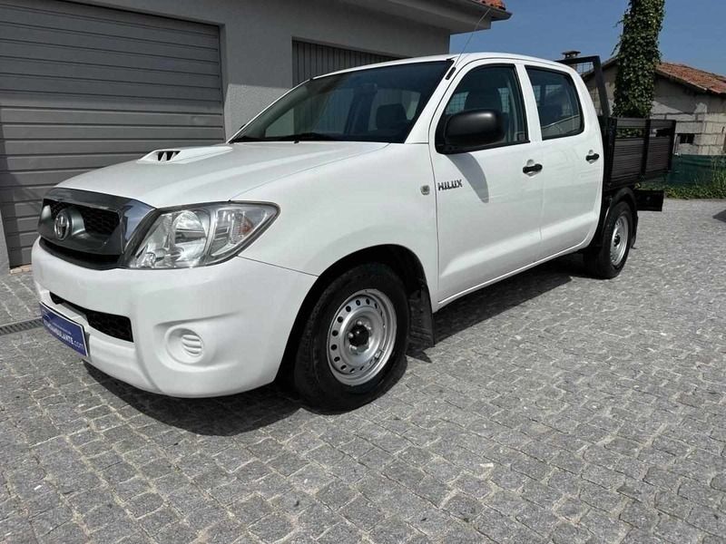 Branco Usado 2012 Toyota HiLux Pickup | € 14.950 - Imagem 1/4