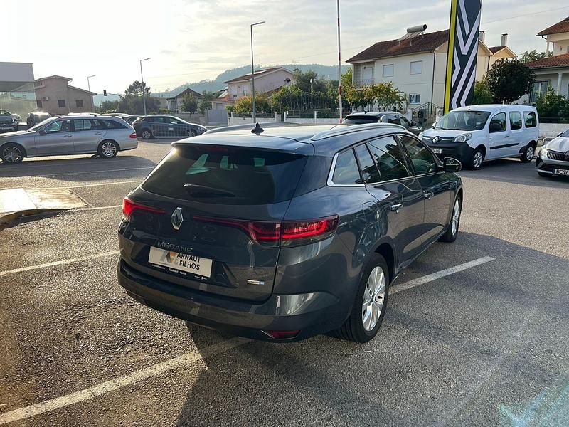 Usado Renault Mégane GrandTour Zen 160 HP (117 kW) 2021 Cinza Carrinha