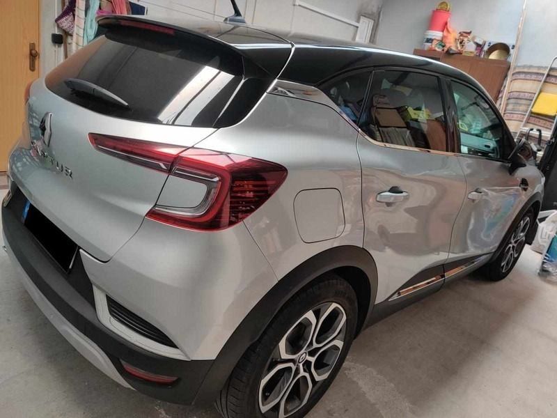 Usado Renault Captur 140 HP (102 kW) 2021 Cinzento SUV