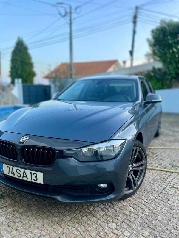 Cinzento Usado 2016 BMW 320 Carrinha | € 18.499 (Bom preço) - Imagem 1/4