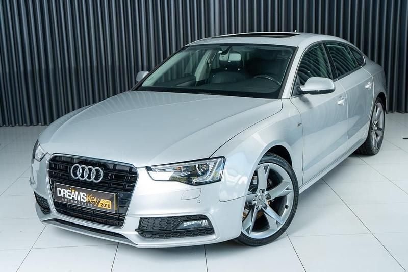 Cinzento Usado 2014 Audi A5 Sportback Citadino | € 17.900 - Imagem 1/4