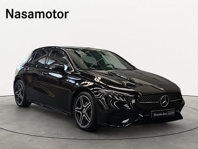 Preto Usado 2023 Mercedes A200 | € 34.900 (Bom preço) - Imagem 1/4
