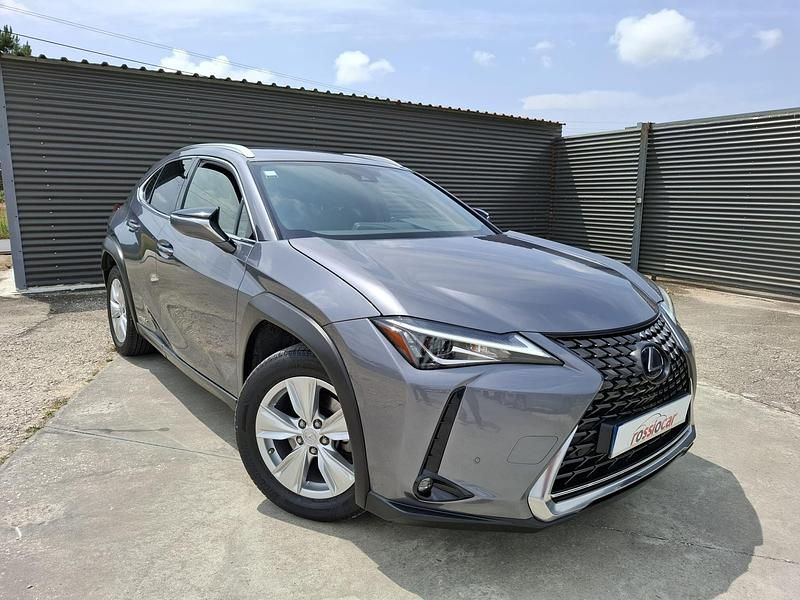 Usado Lexus UX 250h Executive Line 184 HP (135 kW) 2019 Cinza SUV