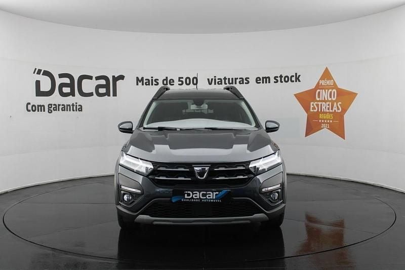 Usado Dacia Jogger Comfort 101 HP (74 kW) 2023 Cinza Monovolume