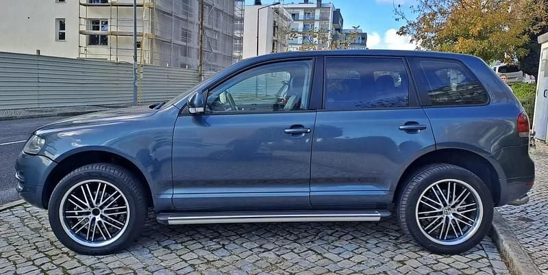 Usado VW Touareg 174 HP (127 kW) 2006 Cinzento SUV