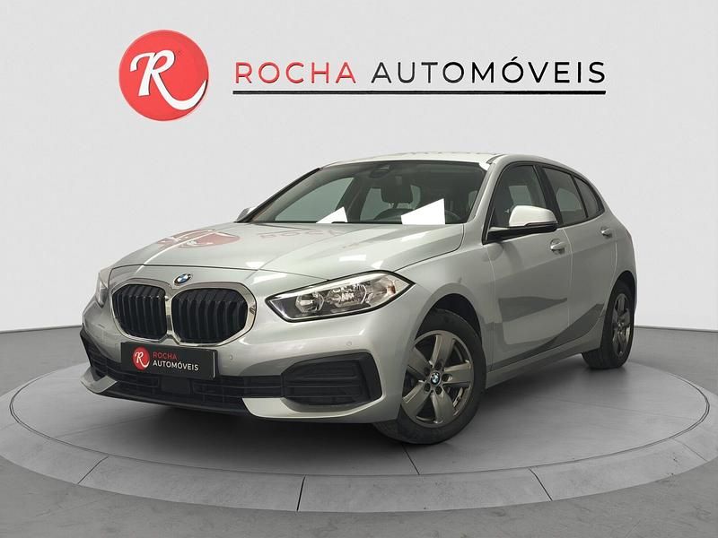 Cinza Usado 2020 BMW 116 Advantage Citadino | € 18.899 (Bom preço) - Imagem 1/4