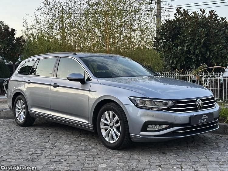Cinza Usado 2021 VW Passat Business Sedan | € 21.990 (Preço justo) - Imagem 1/1
