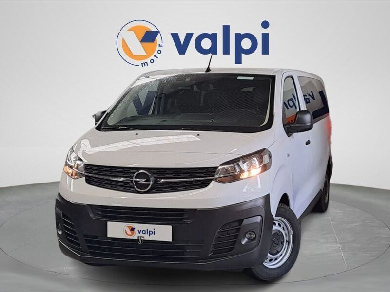 Usado Opel Vivaro 102 HP (75 kW) 2023 Branco Monovolume