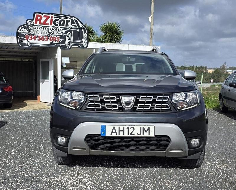 Usado Dacia Duster Prestige 115 HP (84 kW) 2021 Cinza SUV