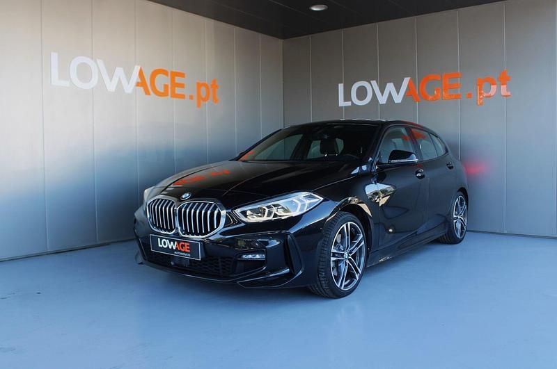 Preto Usado 2021 BMW 116 M Sport Citadino | € 25.850 (Preço justo) - Imagem 1/4