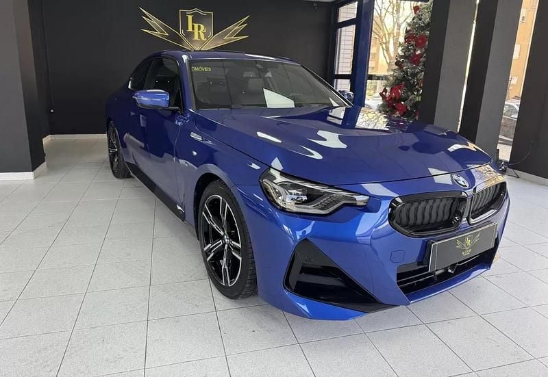 Azul Usado 2022 BMW 220 Coupé | € 46.000 (Caro) - Imagem 1/4