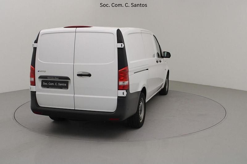 Usado Mercedes e-Vito 84 kW (115 HP) 2024 Branco Monovolume