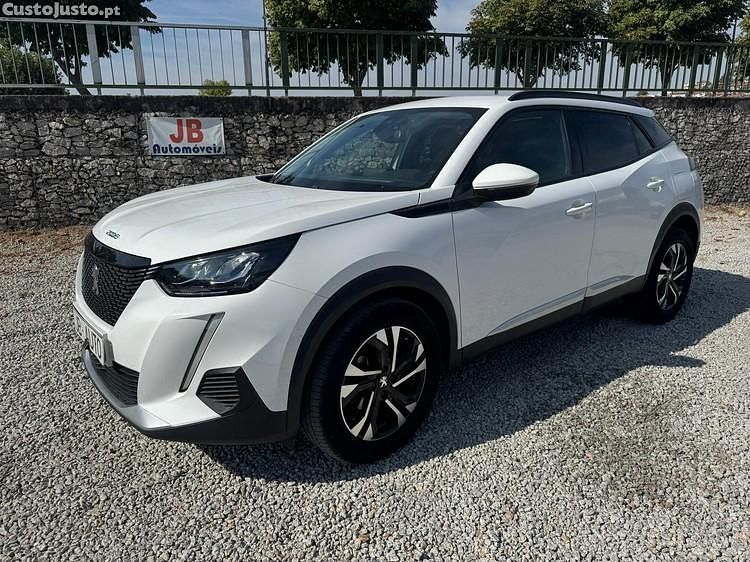 Branco Usado 2021 Peugeot 2008 Allure SUV | € 17.950 (Bom preço) - Imagem 1/1