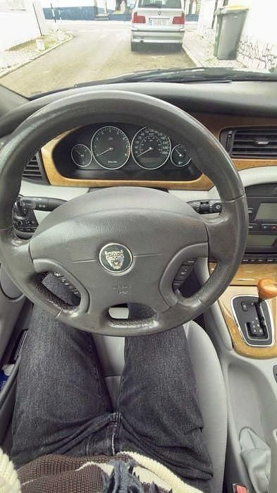 Usado Jaguar X-type 231 HP (169 kW) 2002 Sedan