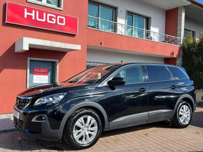 Usado Peugeot 5008 Active 130 HP (95 kW) 2020 Preto Monovolume