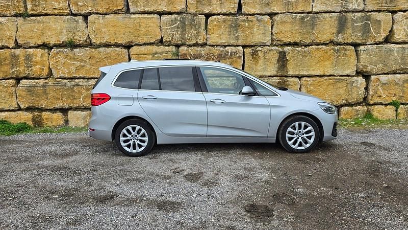 Usado BMW 220 Gran Tourer Luxury Line 190 HP (139 kW) 2018 Cinza Monovolume