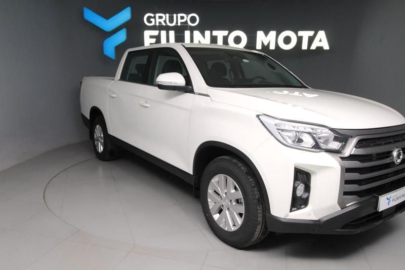Usado Ssangyong (KGM) Musso 202 HP (148 kW) 2025 Branco SUV