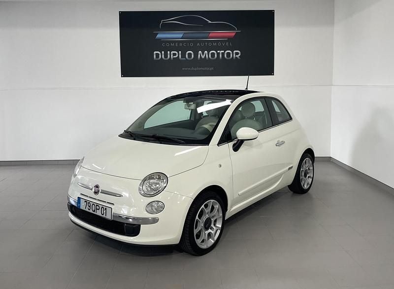 Branco Usado 2015 Fiat 500 Lounge Citadino | € 8.950 (Bom preço) - Imagem 1/4