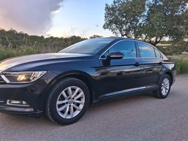Usado 2015 VW Passat Sedan | € 14.550 (Preço elevado) - Imagem 1/4