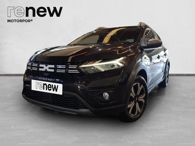 Preto Usado 2023 Dacia Sandero Expression Citadino | € 16.490 (Preço justo) - Imagem 1/4