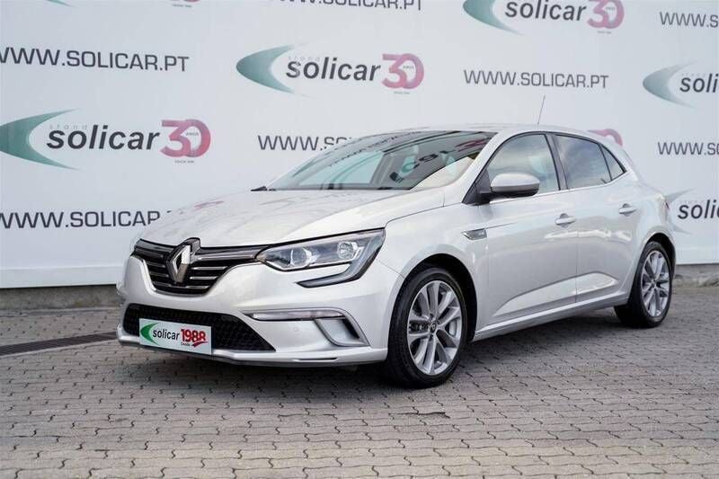 Cinzento Usado 2020 Renault Mégane IV | € 19.500 (Preço justo) - Imagem 1/4