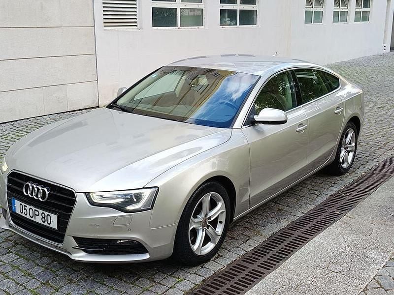 Usado 2014 Audi A5 Sportback Citadino | € 13.000 (Preço justo) - Imagem 1/4