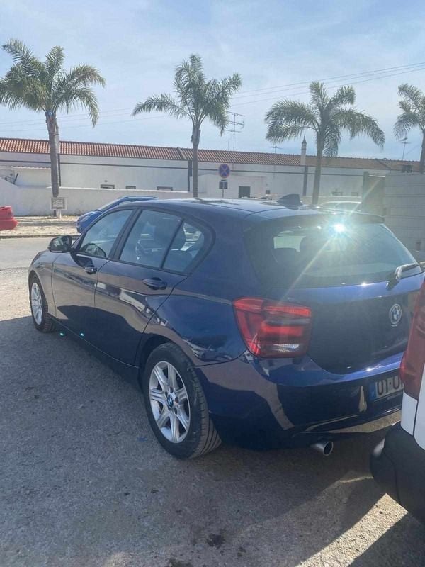 Azul Usado 2013 BMW 116 Citadino | € 7.500 (Super Preço) - Imagem 1/4