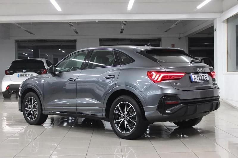 Usado Audi Q3 245 HP (180 kW) 2021 Preto SUV