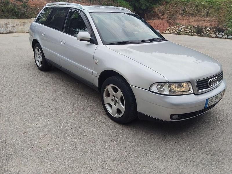 Usado 2000 Audi A4 Carrinha | € 3.000 (Preço elevado) - Imagem 1/4