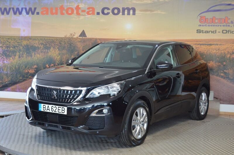 Preto Usado 2019 Peugeot 3008 Active SUV | € 18.000 (Preço justo) - Imagem 1/4