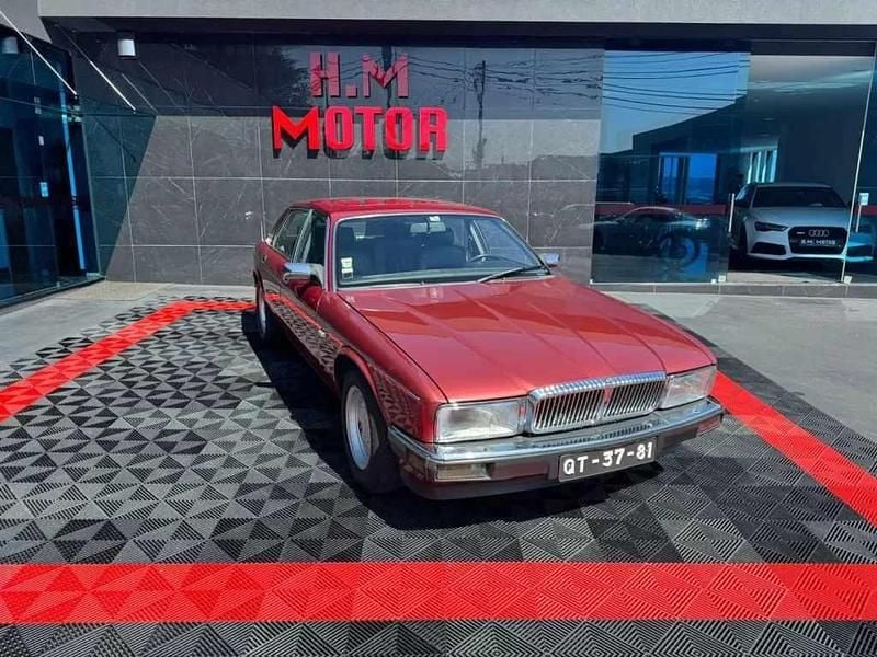 Outra Usado 1990 Jaguar XJ Sedan | € 19.900 - Imagem 1/4